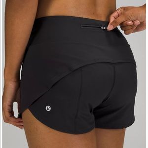 Lululemon Speed Up Mid-Rise Lined Short 4"